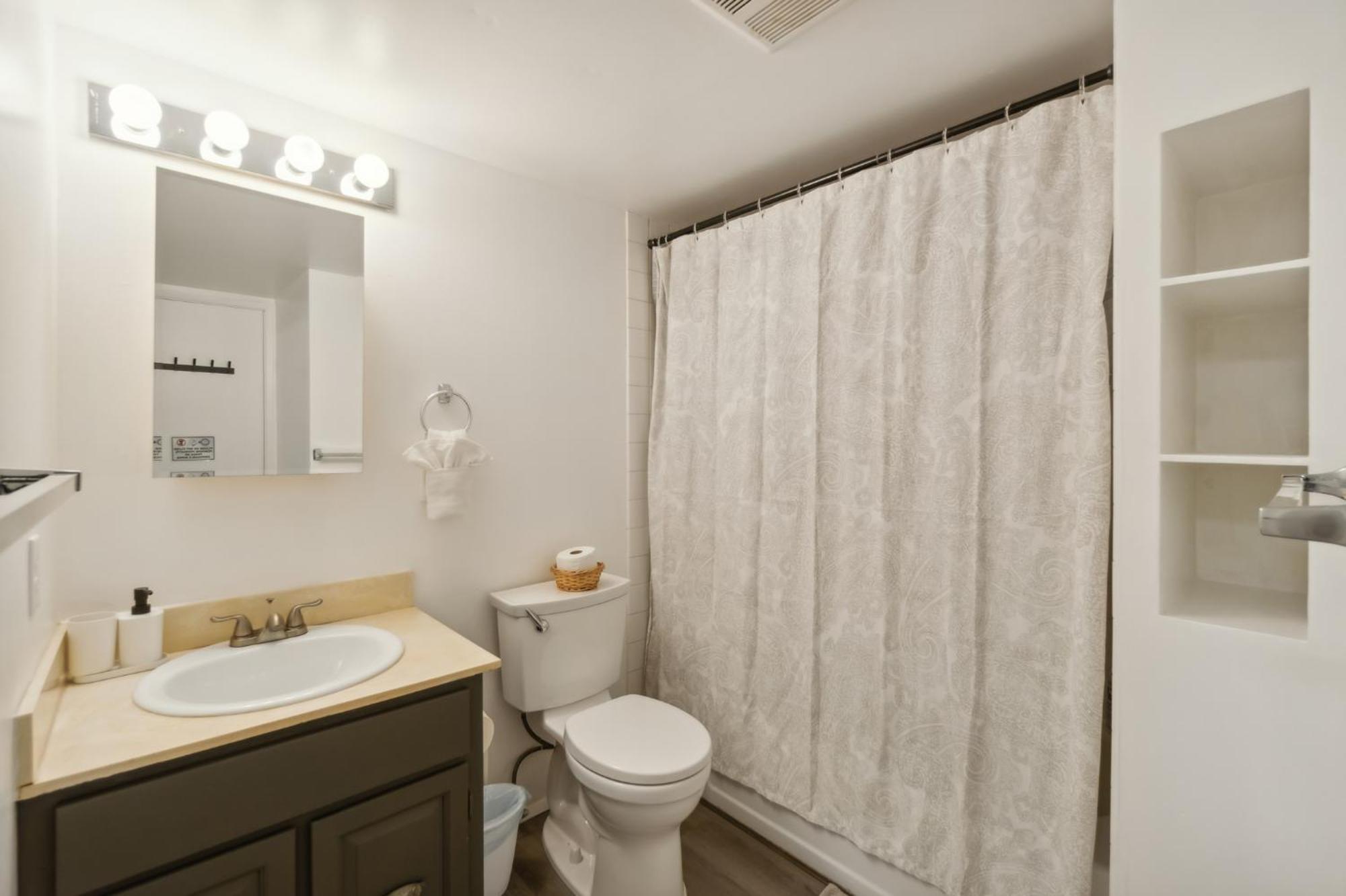 Central Bellevue Retreat Luaran gambar